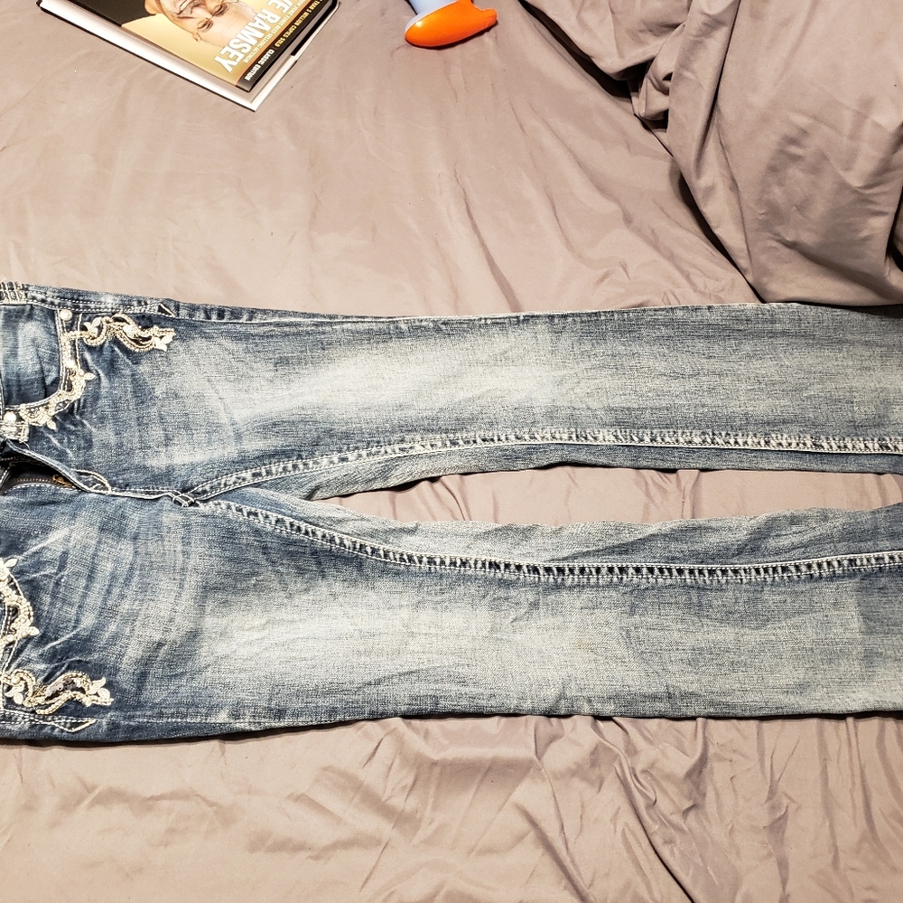 Grace In LA - Picture 2 of 3